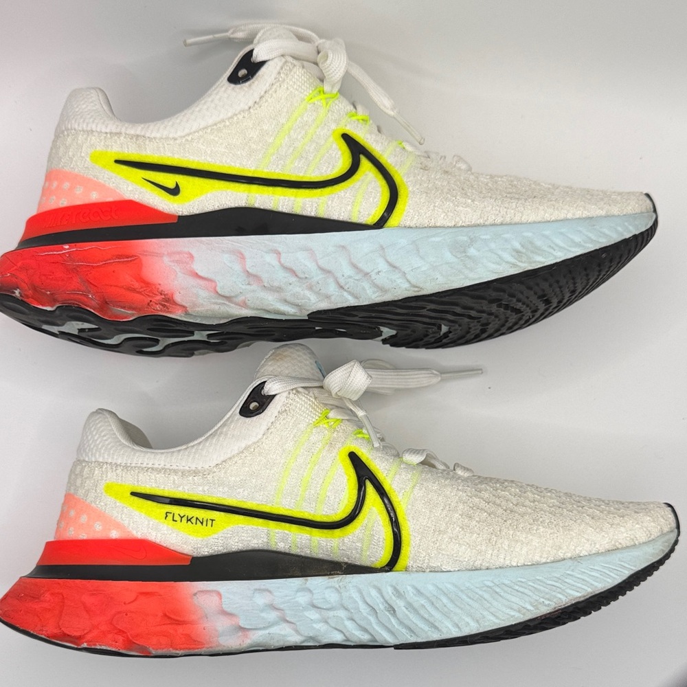 Nike White Flyknit Running Shoes with Neon Yellow Swoosh and Coral Gradient